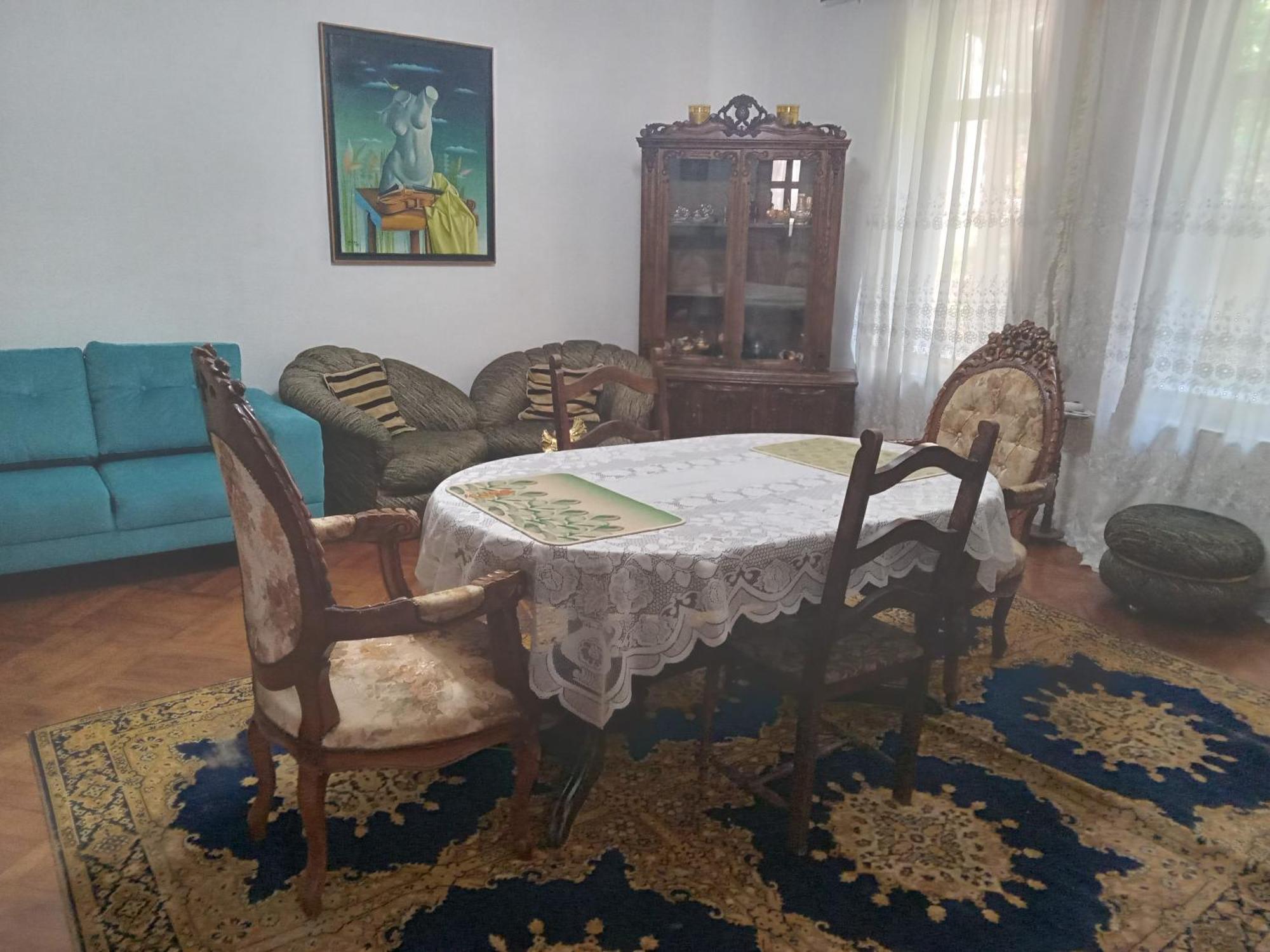 Tilda&Matilda Bed & Breakfast Kutaisi Ngoại thất bức ảnh