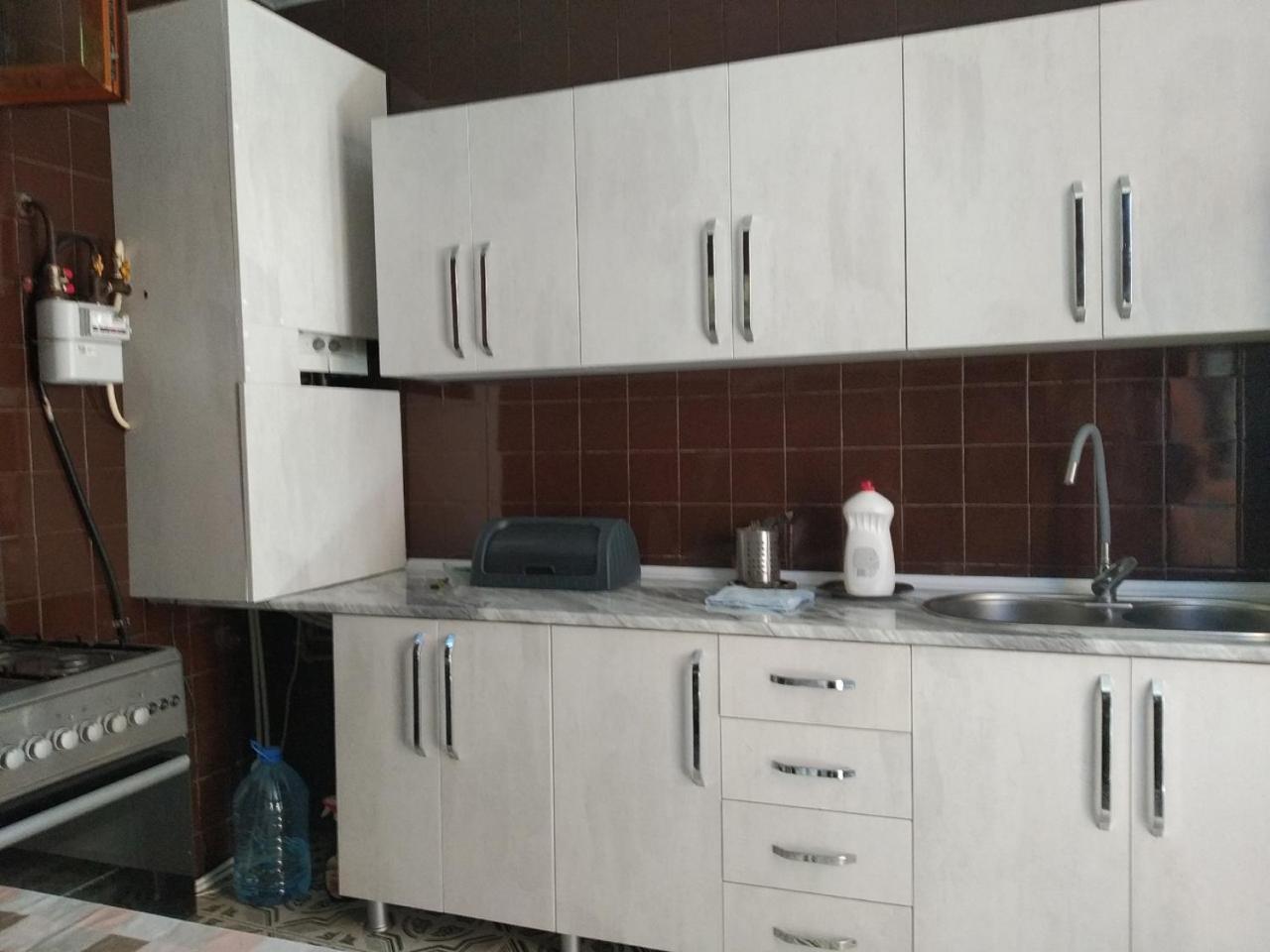 Tilda&Matilda Bed & Breakfast Kutaisi Ngoại thất bức ảnh