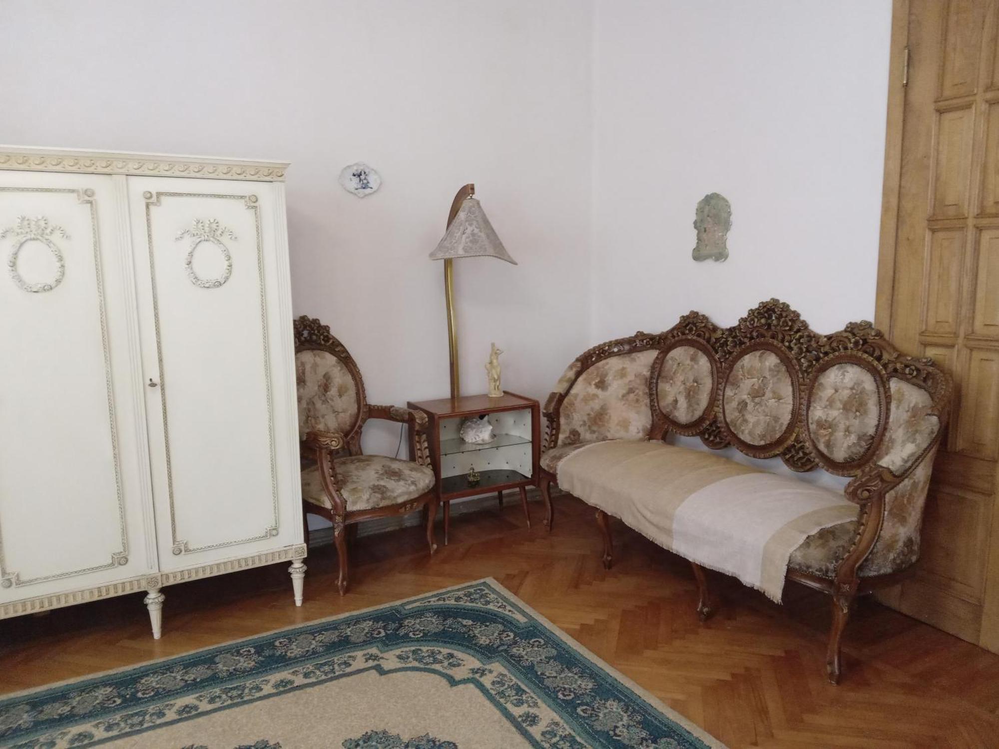 Tilda&Matilda Bed & Breakfast Kutaisi Ngoại thất bức ảnh