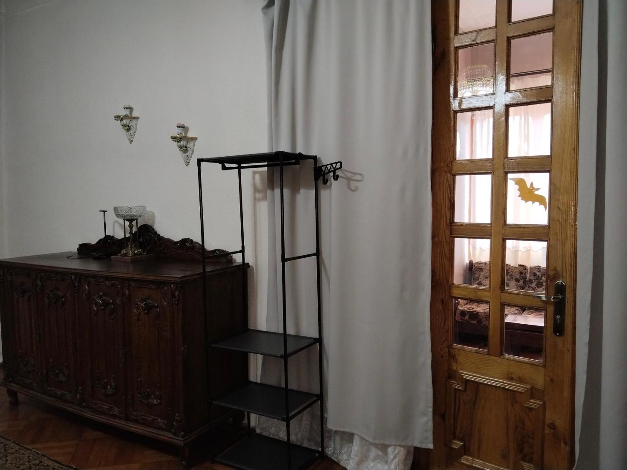 Tilda&Matilda Bed & Breakfast Kutaisi Ngoại thất bức ảnh